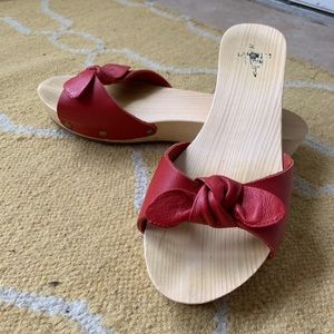 Urban Outfitters Kimchi Blue Leather Clog